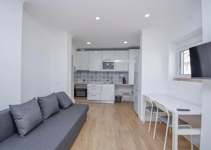 Laranjal 7 ליסבון