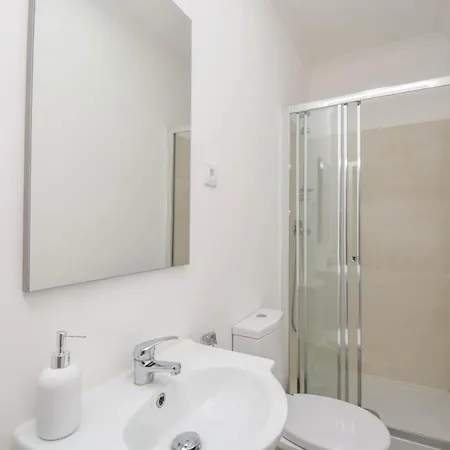 Apartment Laranjal 7 Lissabon